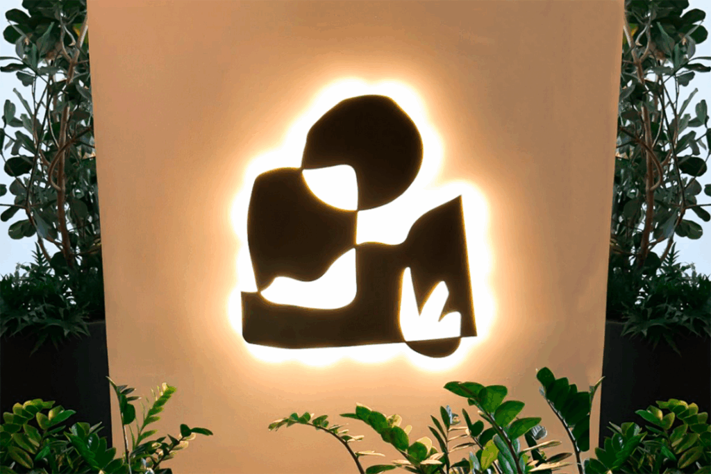 señalización retroiluminada
